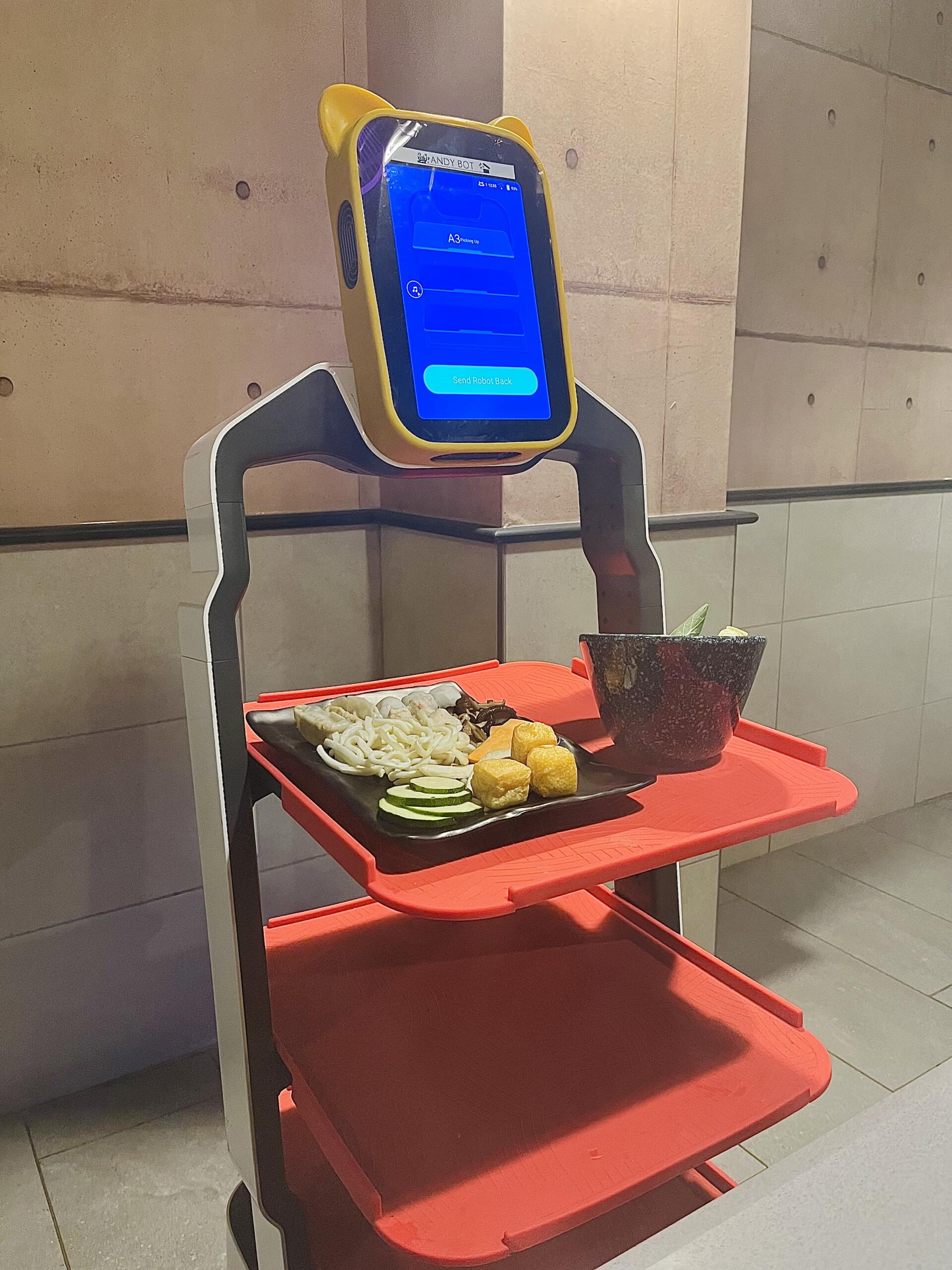 Takumi Korean BBQ opens on Lowes Drive with dining options and robot