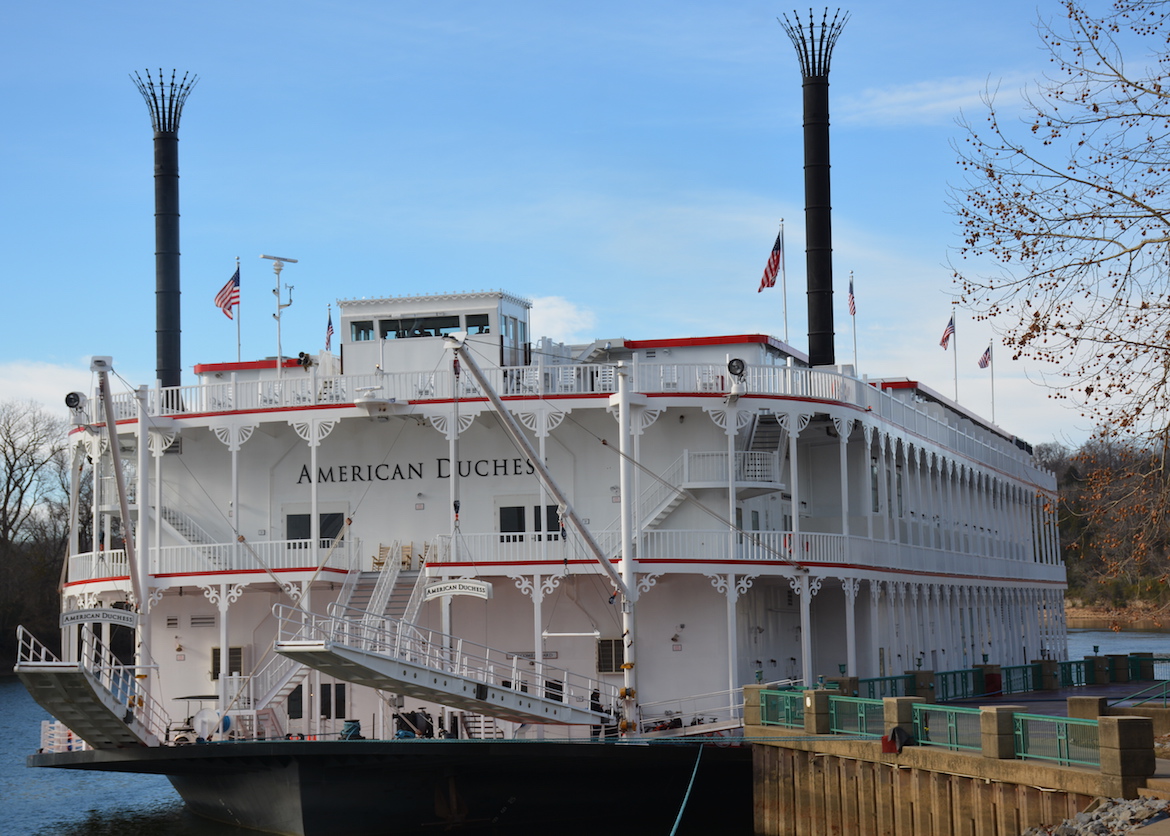 American Duchess steamboat docks in Clarksville - ClarksvilleNow.com