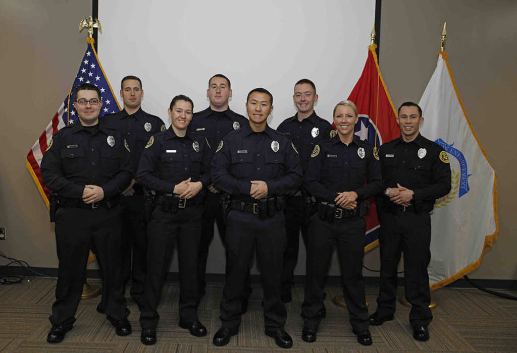 Police Cpd Example Eight CPD officers graduate from training academy - ClarksvilleNow.com
