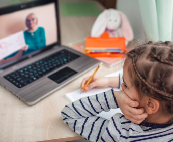 child with computer