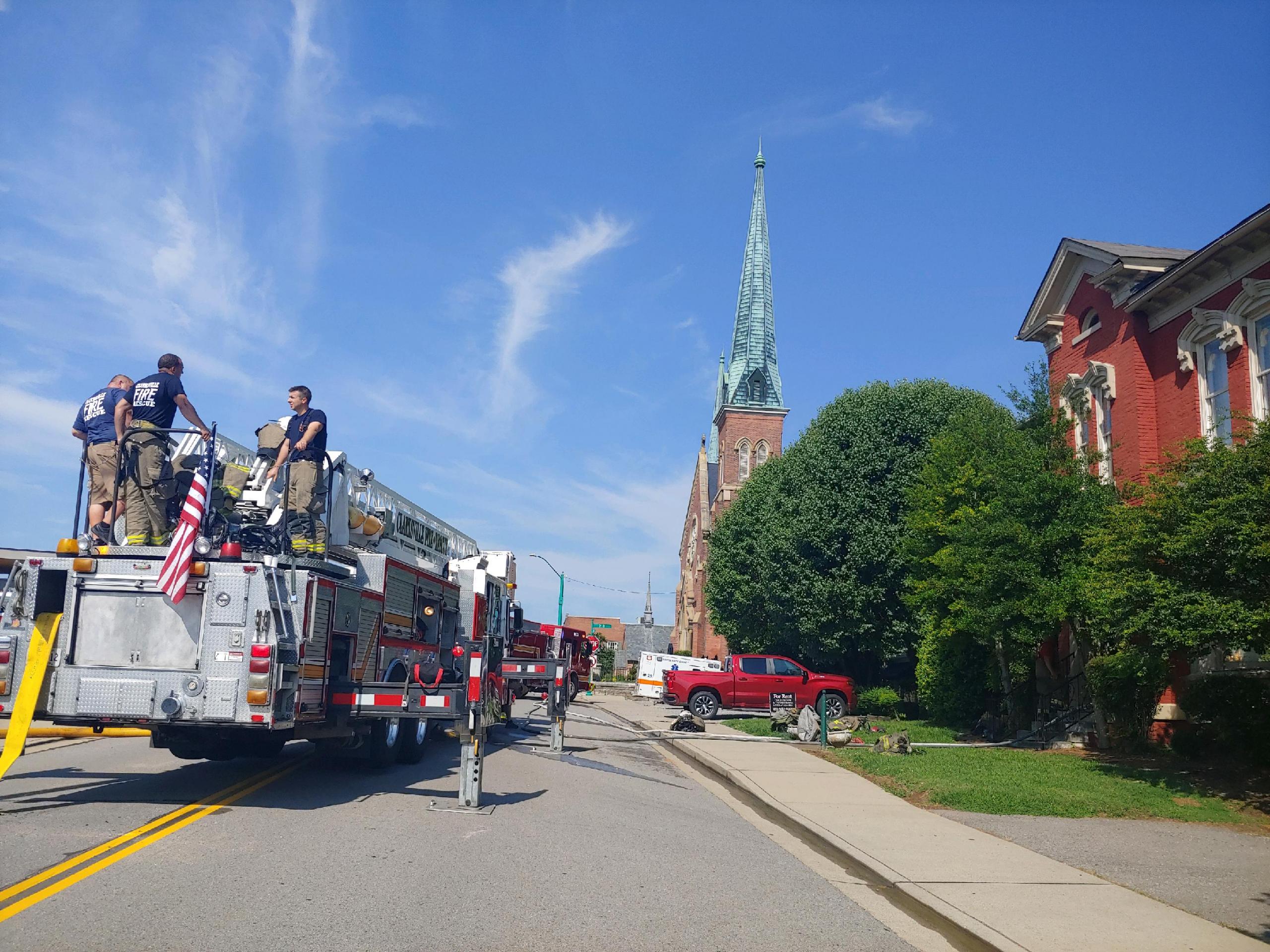 Fire breaks out in one of Clarksville’s oldest buildings downtown