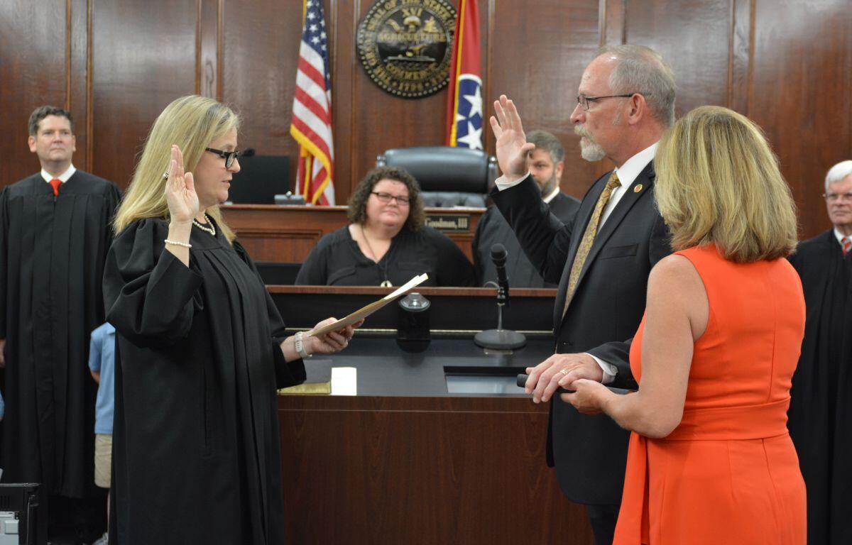Judges, court officials sworn in for Montgomery County, 19th Judicial ...