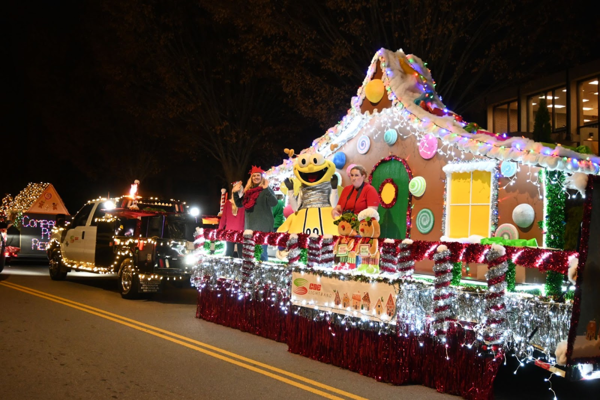 Lighted Christmas Parade coming up Saturday in Clarksville