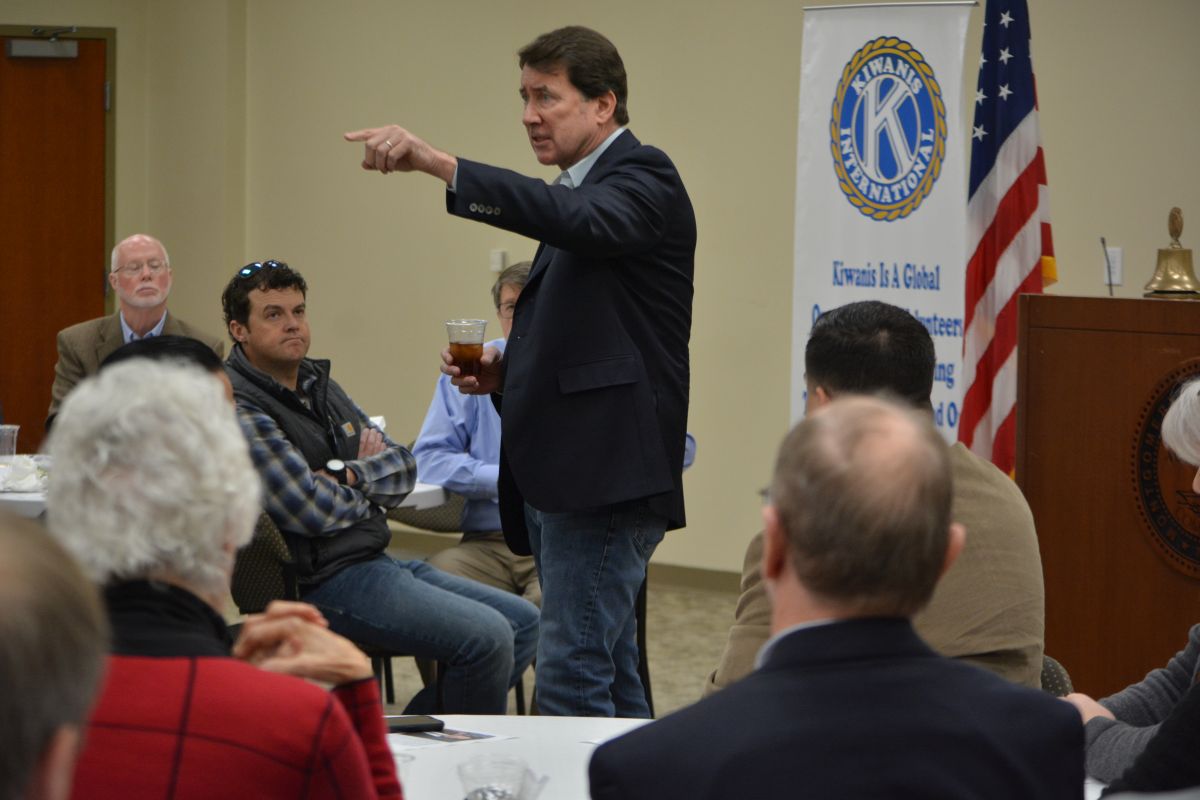 Sen. Hagerty calls out China, blames ‘weak southern border’ for fentanyl crisis during speech in Clarksville Sen. Hagerty calls out China, blames ‘weak southern border’ for fentanyl crisis during speech in Clarksville