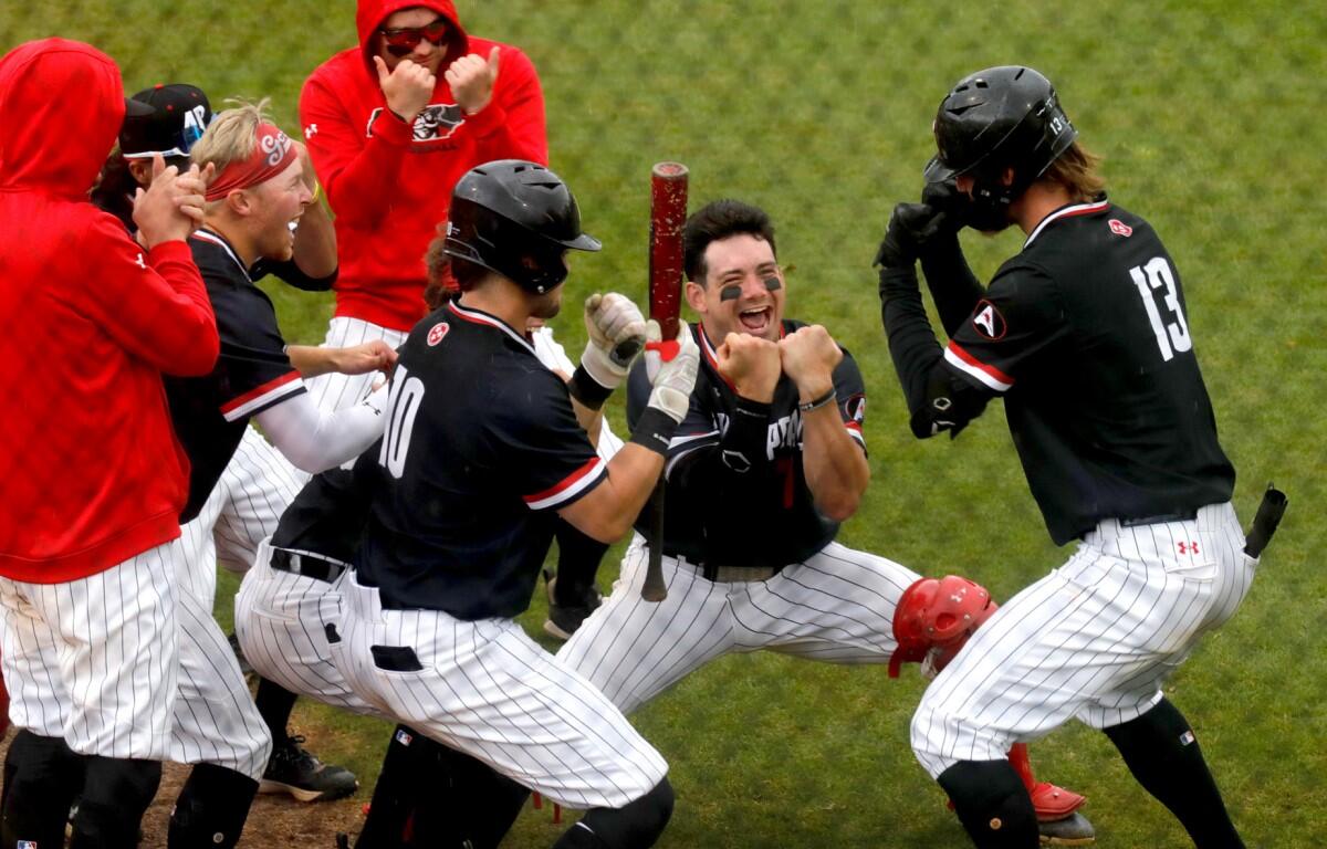 Austin Peay State University baseball players during the game against Florida Gulf Coast on April 30, 2023, at Joe Maynard Field in Raymond C. Hand Park. (Robert Smith, APSU Athletics)