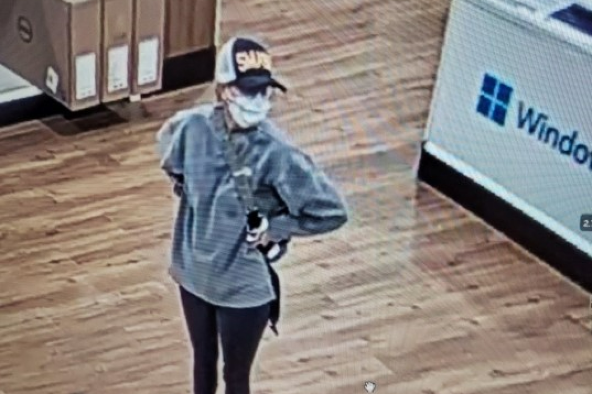 Armed robbery reported at Best Buy on Wilma Rudolph in Clarksville