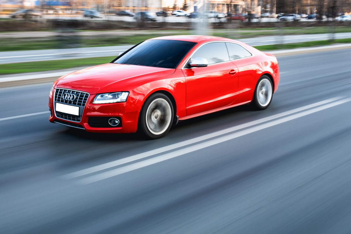 Tinted windows illegal, pose safety threat, warns Clarksville Police Tinted windows illegal, pose safety threat, warns Clarksville Police