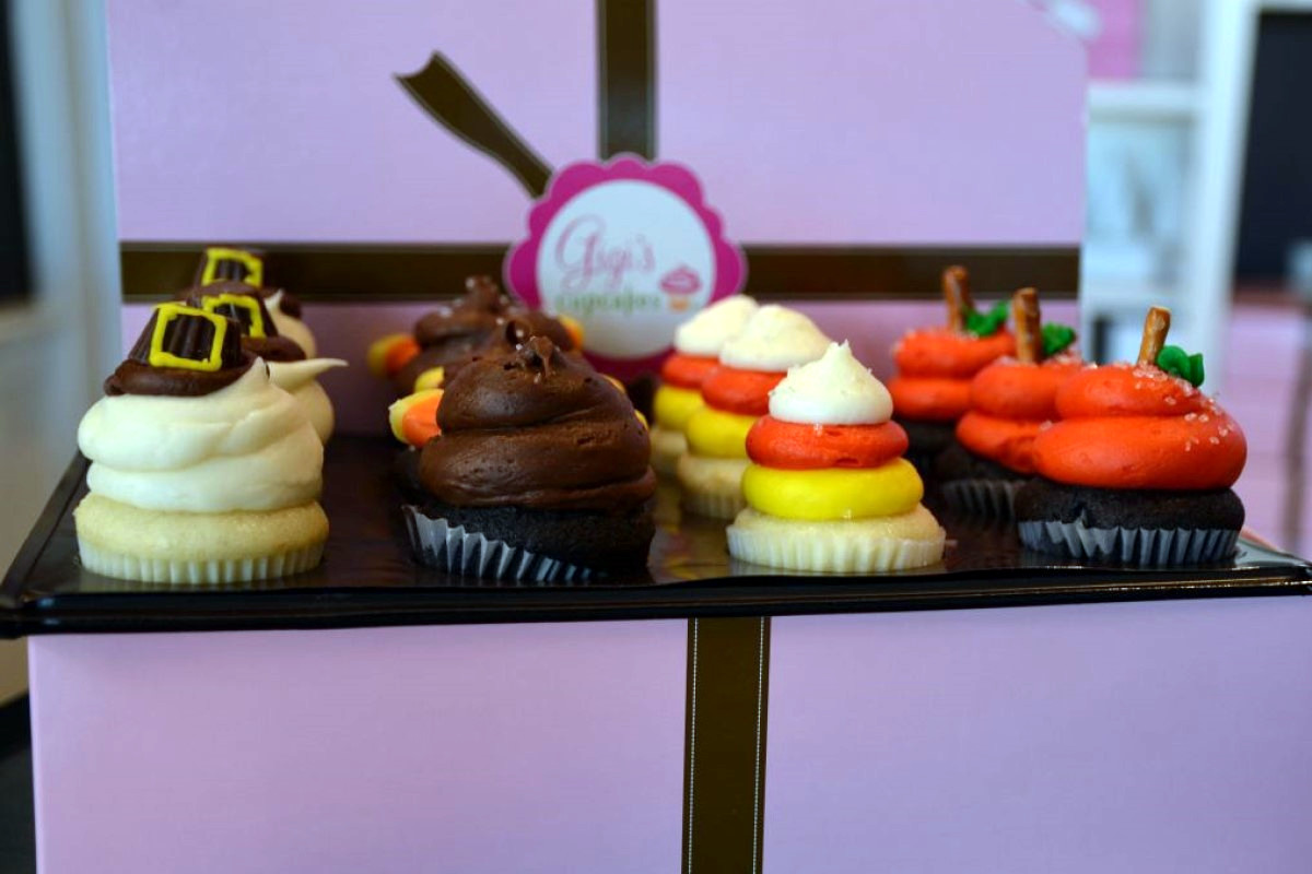 How a crypto scam cost $6 million, why a historic home was spared, and Ryan’s cupcake disaster | PODCAST How a crypto scam cost $6 million, why a historic home was spared, and Ryan’s cupcake disaster | PODCAST