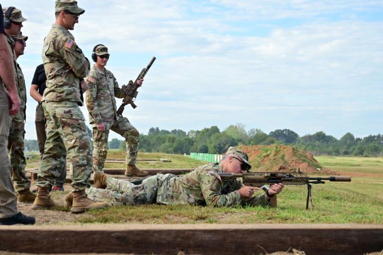 Goodbye M4: Fort Campbell tests new Sig Sauer XM7 Rifle, with 6.8mm ...