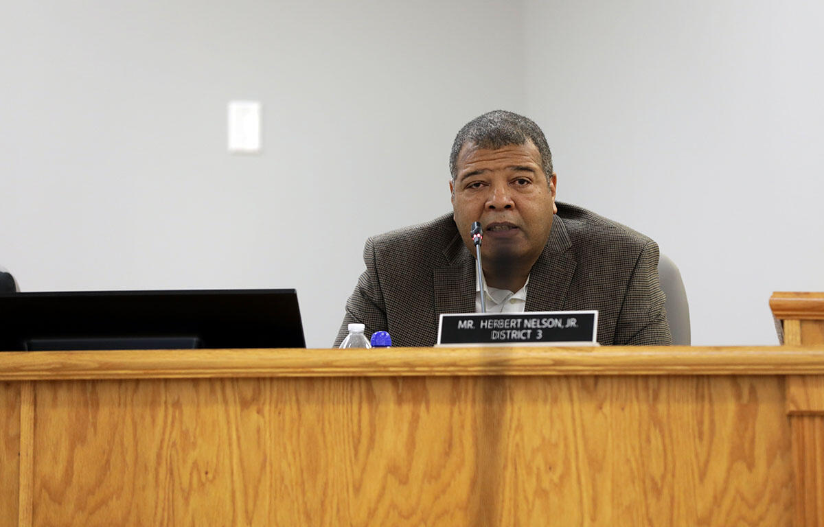ClarksvilleMontgomery County School Board to add first student member