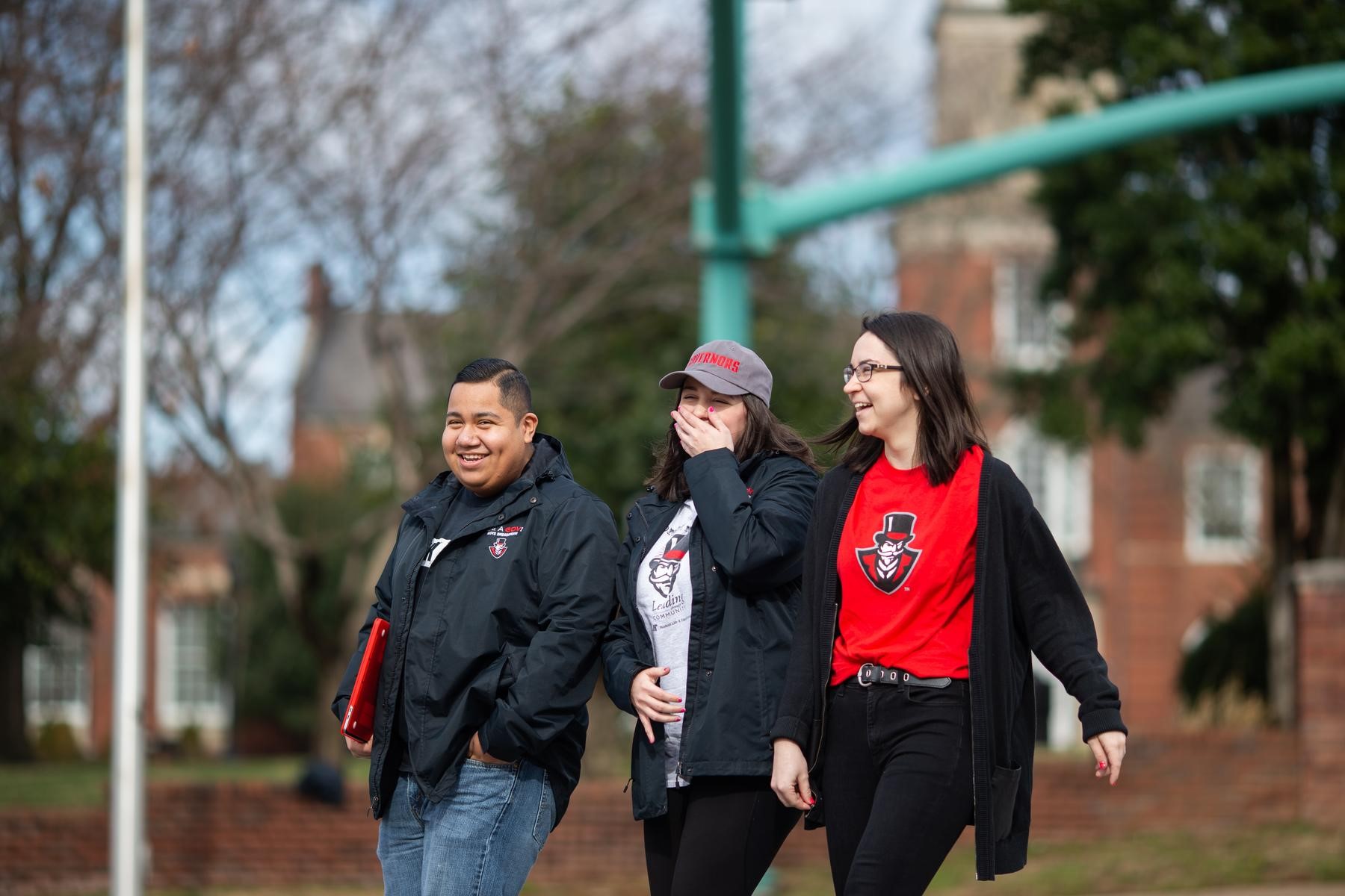 Austin Peay State University guarantees admission, $1,000 scholarship to students with 3.0 GPA