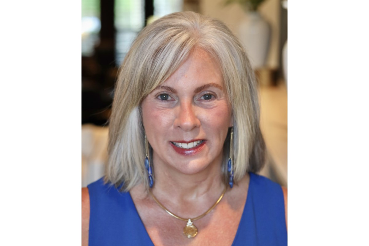 Dr. Laura Barnett announces candidacy for Clarksville-Montgomery County School Board, District 2 Dr. Laura Barnett announces candidacy for Clarksville-Montgomery County School Board, District 2