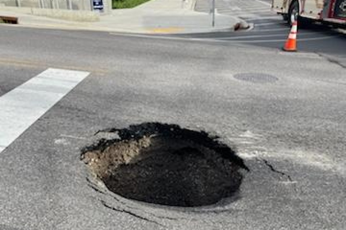 TRAFFIC ALERT: Sinkhole opens at College and First Streets in downtown Clarksville