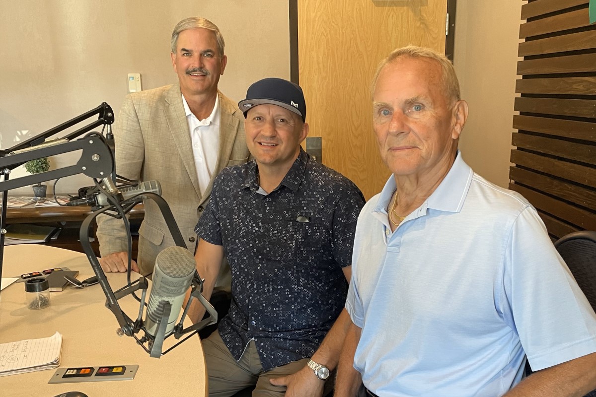 Clarksville Conversations: Johnny Meeks and Justin Meeks on legend of Johnny’s Big Burger | PODCAST