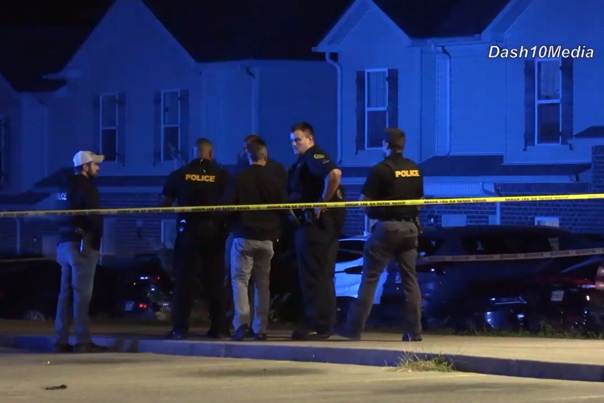 Man found shot in head near apartments on Ash Ridge Drive in ...