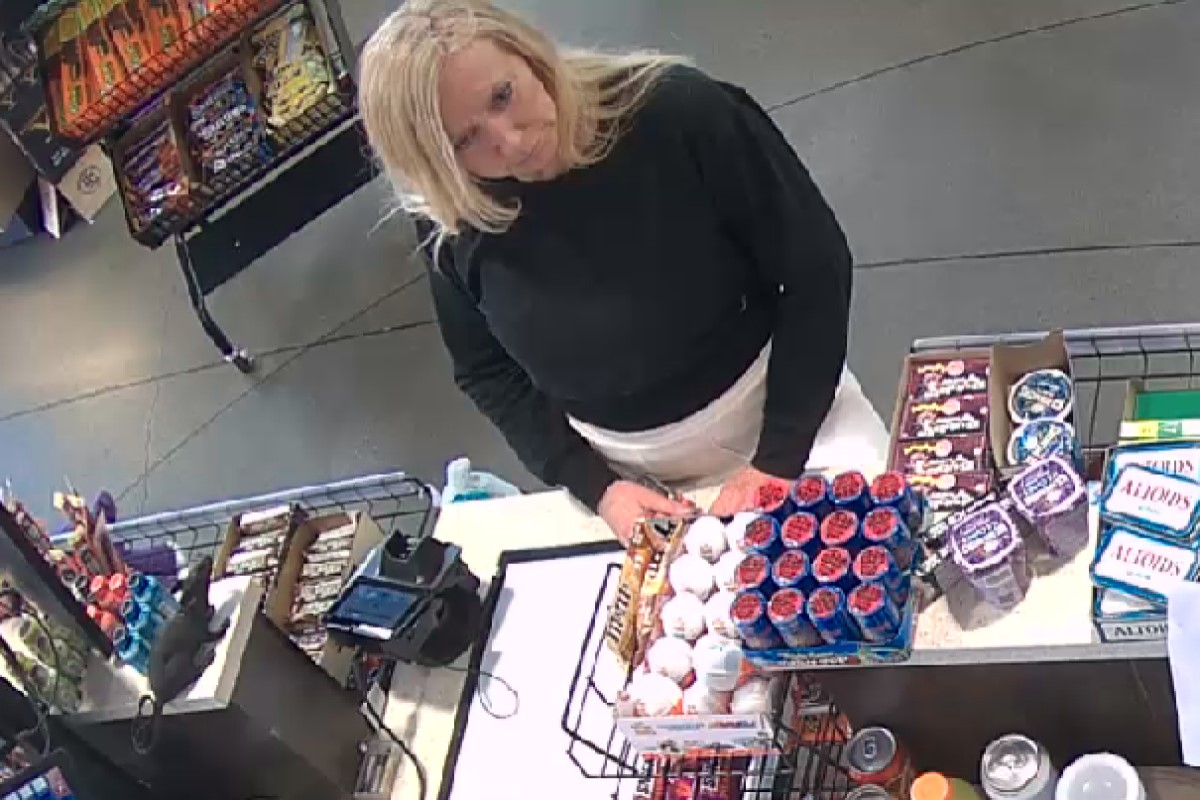 Police ask for help locating suspect who stole lottery tickets in ...