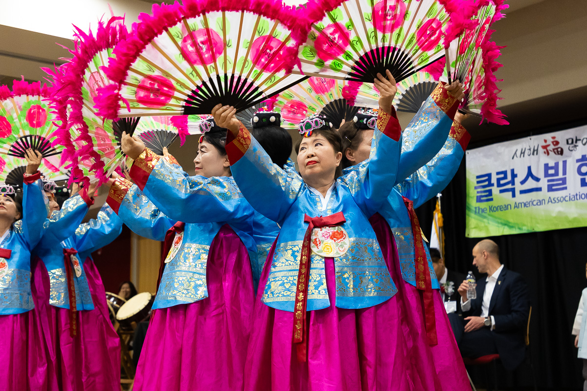 Korean American Association celebrates Lunar New Year with dance, music, food | PHOTOS