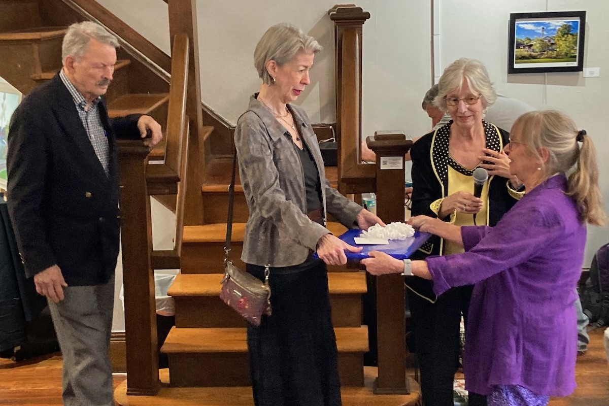 Downtown Artists Co-op reception offers farewell honors to 2 local arts supporters