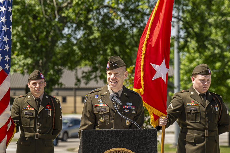 Maj. Gen. Brett Sylvia at Fort Campbell's Memorial Day Ceremony on May 22, 2025. (Jeff Danault)