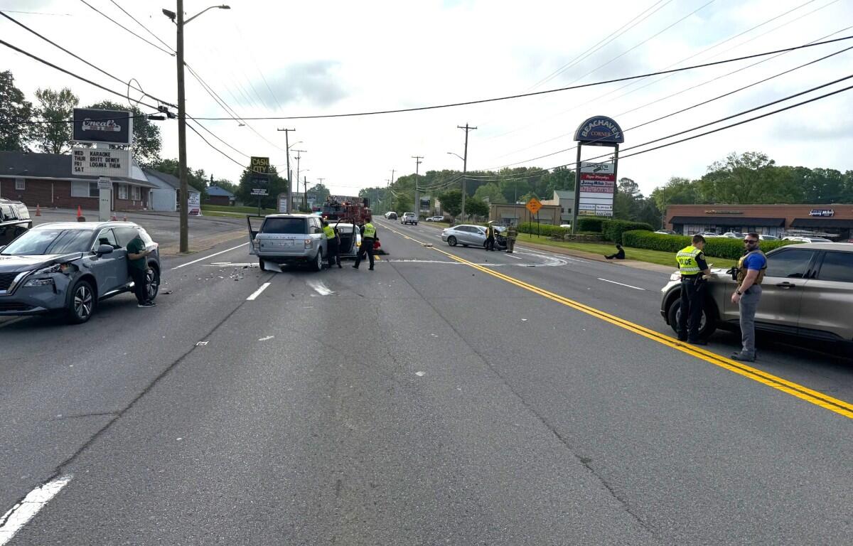 Five vehicles crashed on Madison Street on May 2, 2025. (CPD, contributed)