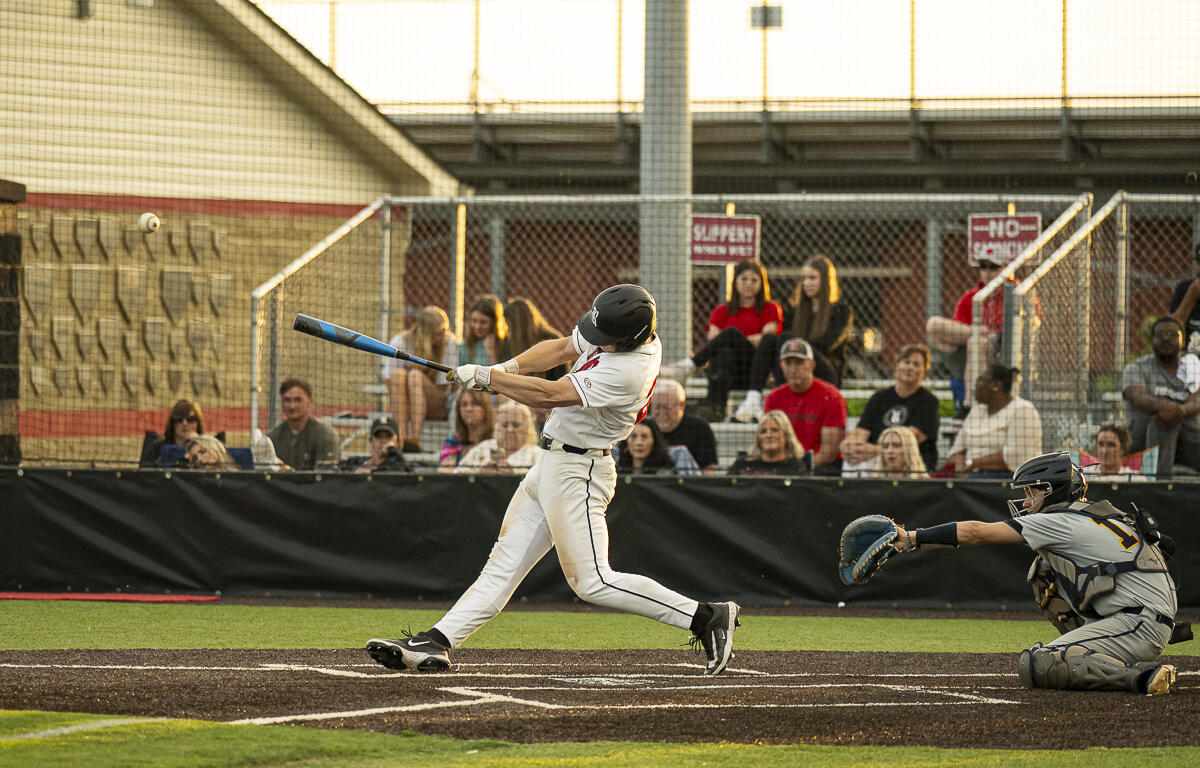 The Rossview Hawks defeated the Northeast Eagles on May 1, 2025 (Jeff Danault)