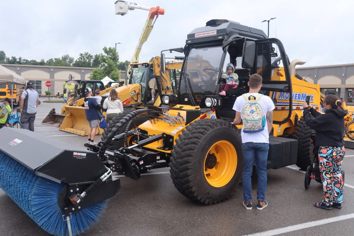 Clarksville-Montgomery County Public Library to kick off 2025 Summer Reading Program with Touch-A-Truck