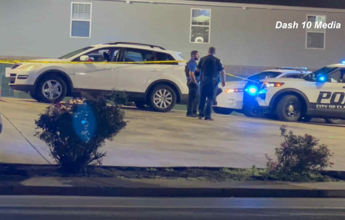 One person was shot at a convenience store on Crossland Avenue on June 6, 2025. (Dash 10 Media)