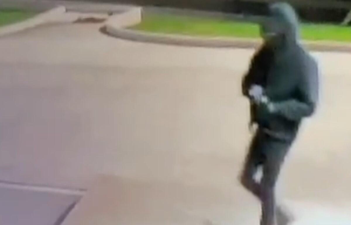 Burglary suspect on surveillance footage at EZ Mart on June 10, 2025. (CPD, contributed)