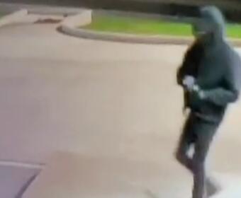 Burglary suspect on surveillance footage at EZ Mart on June 10, 2025. (CPD, contributed)