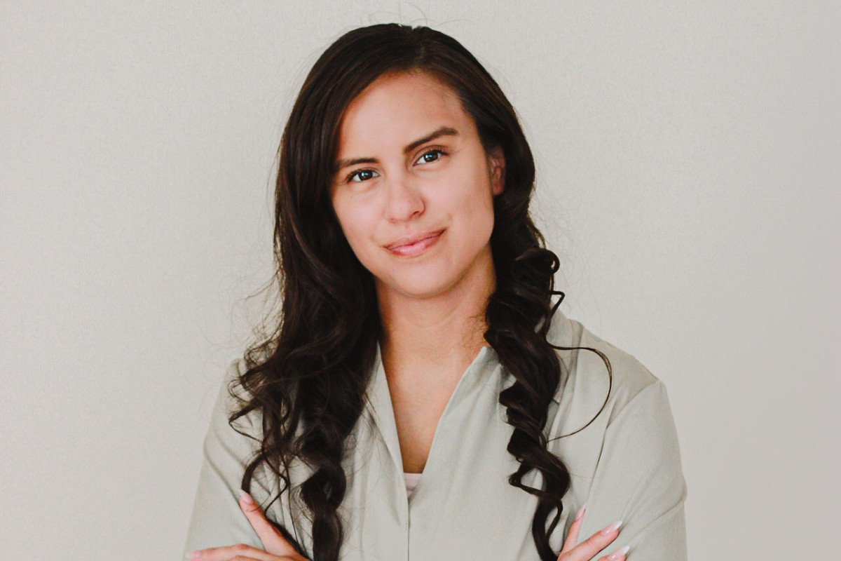 APSU alumna overcomes adversity to share her story in new book APSU alumna overcomes adversity to share her story in new book