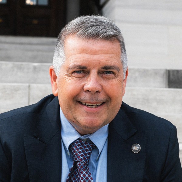 Bo Mitchell (Contributed)