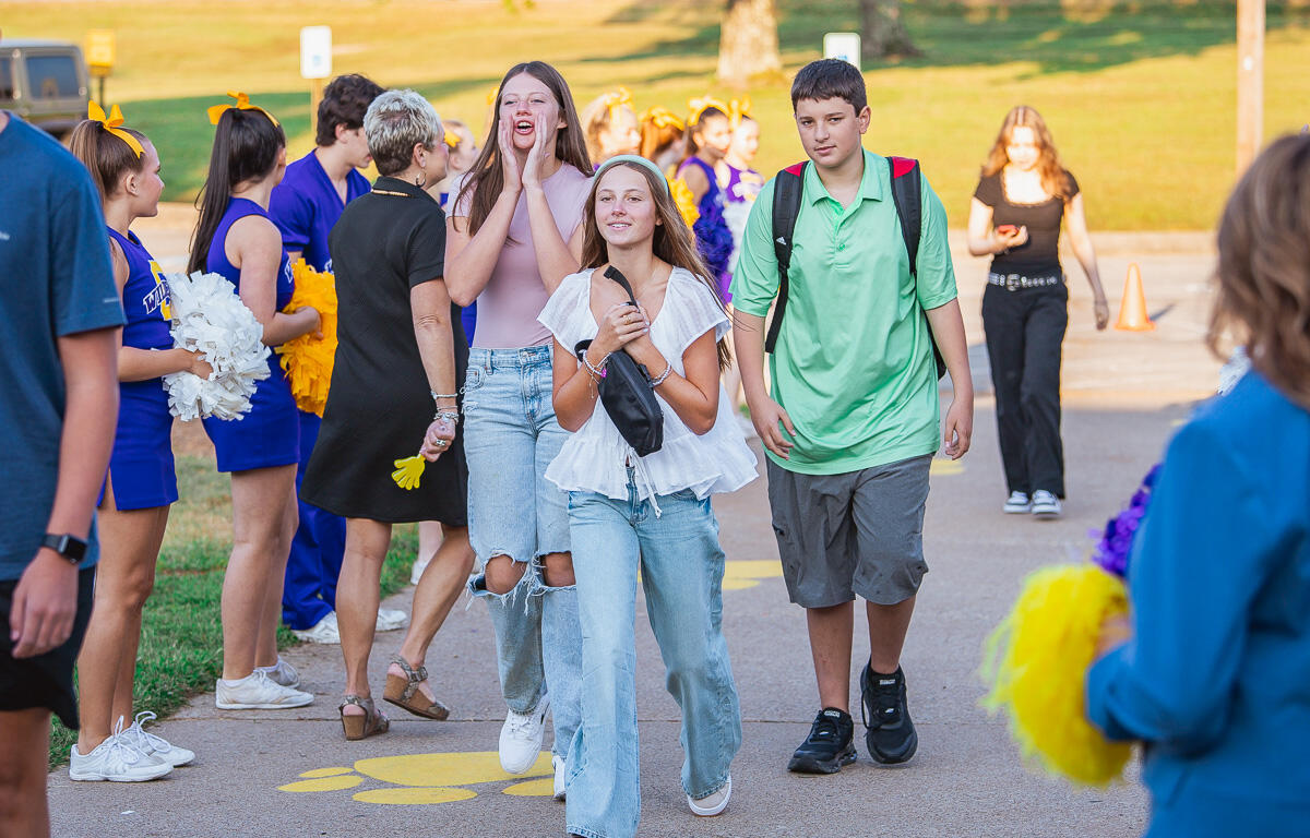 Clarksville High School first day of school on August 6, 2025. (Wesley Irvin)