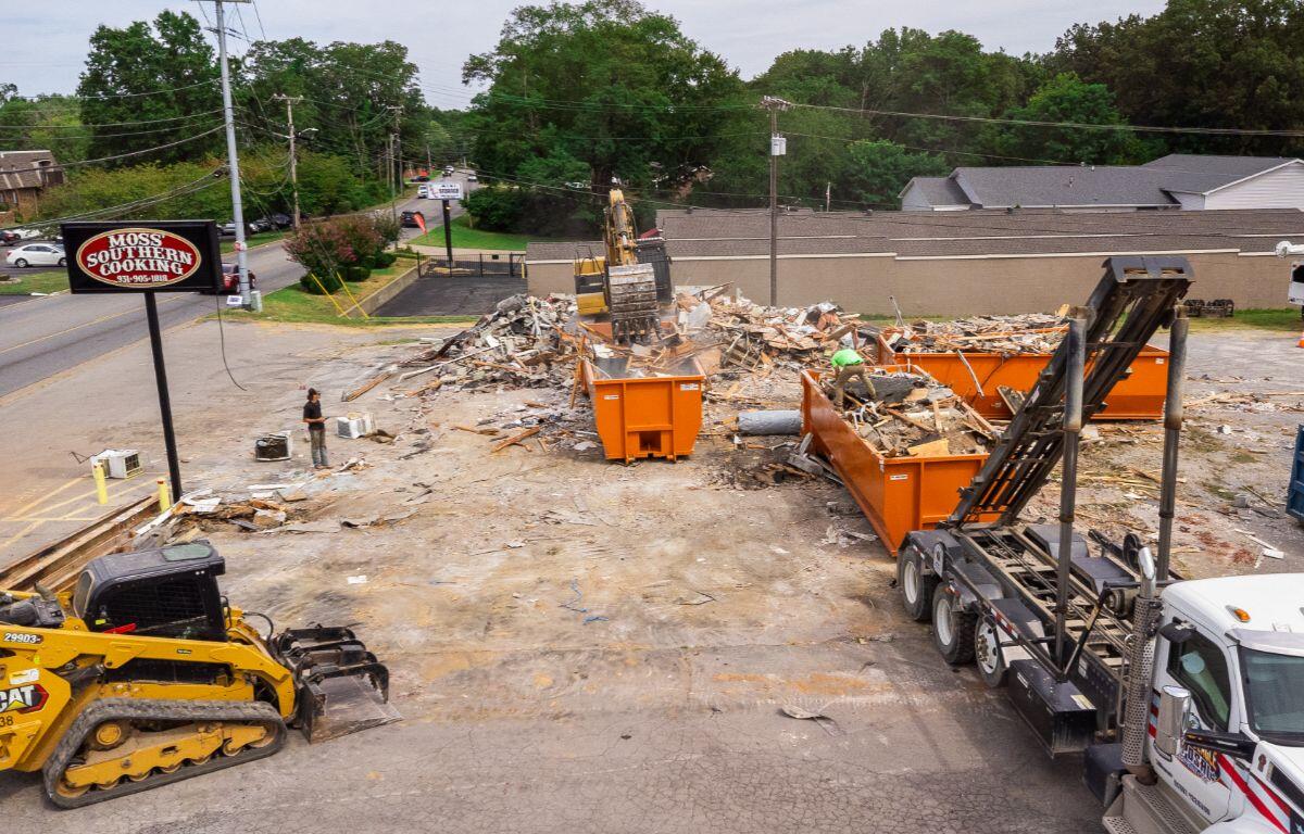 Moss’ Southern Cooking building demolished on Memorial Drive on August 28, 2025. (Wesley Irvin)