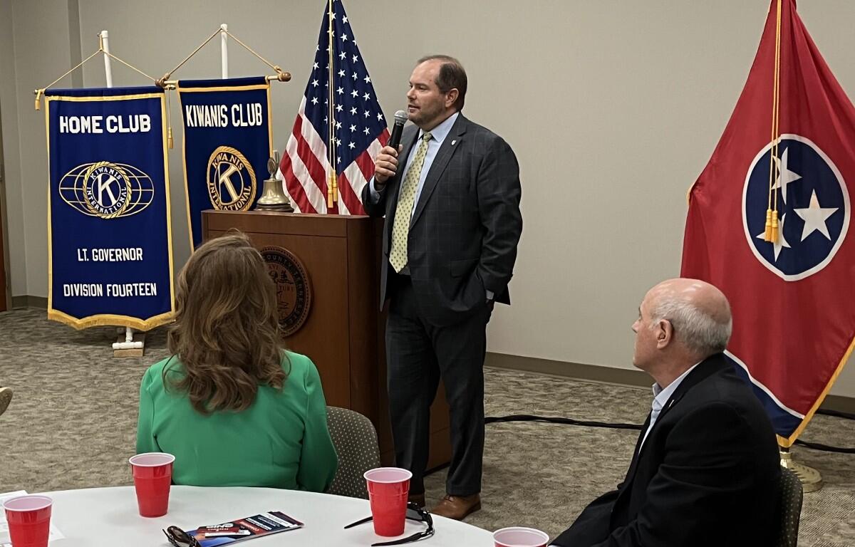 Congressional candidate Jody Barrett at the Clarksville Kiwanis Club meeting on Aug. 19, 2025. (Chris Smith)