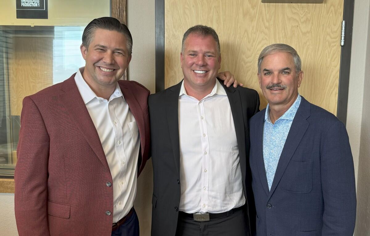 Montgomery County Mayor Wes Golden, Nashville Kats CEO Bobby DeVoursney and Charlie Koon.