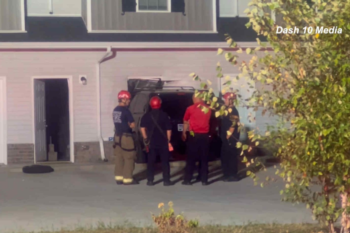 An SUV crashed halfway into a townhouse on Drayton Drive on Sept. 5, 2025. (Dash 10 Media)