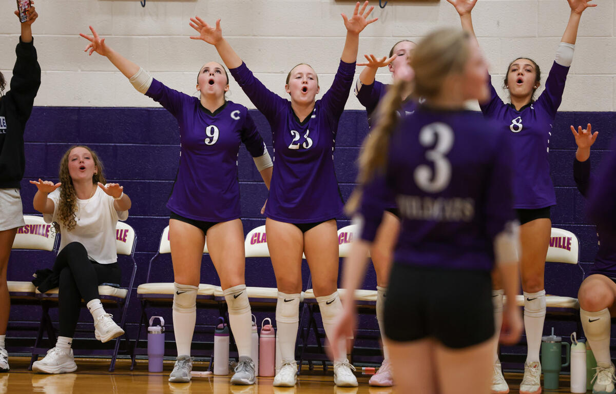The Clarksville Wildcats claimed the Region 7-3A crown against Kirkwood on October 14 (Knox Rives)