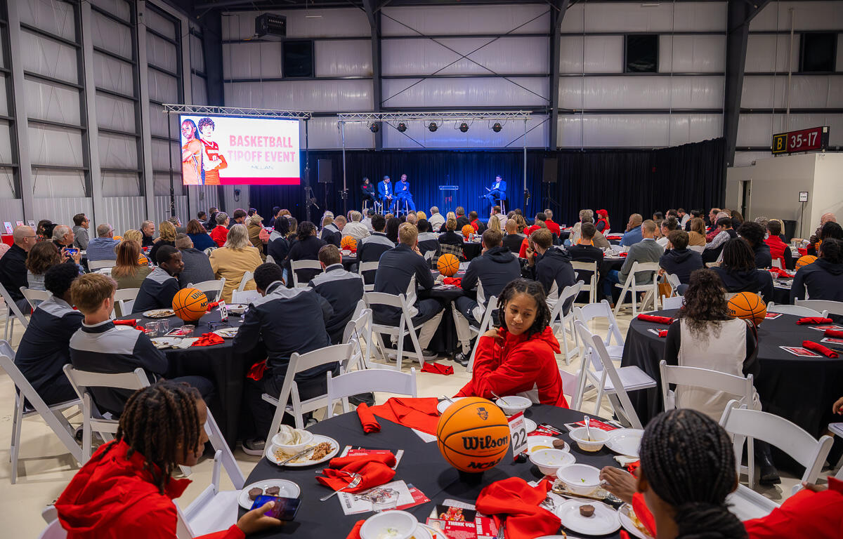 APSU Tipoff Fundraiser at Millan Aviation Hangar at the Clarksville Regional Airport on October 23, 2025. (Wesley Irvin)