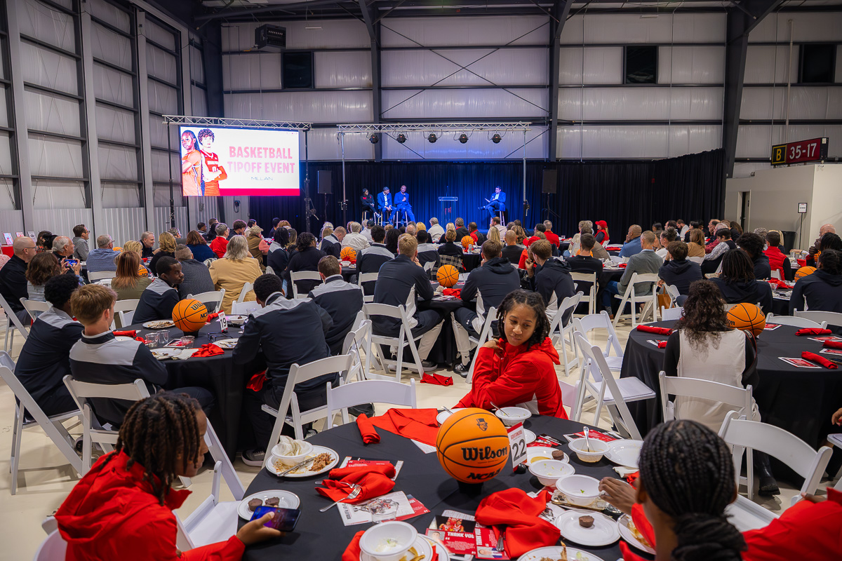 APSU Tipoff Fundraiser at Millan Aviation Hangar at the Clarksville Regional Airport on October 23, 2025. (Wesley Irvin)