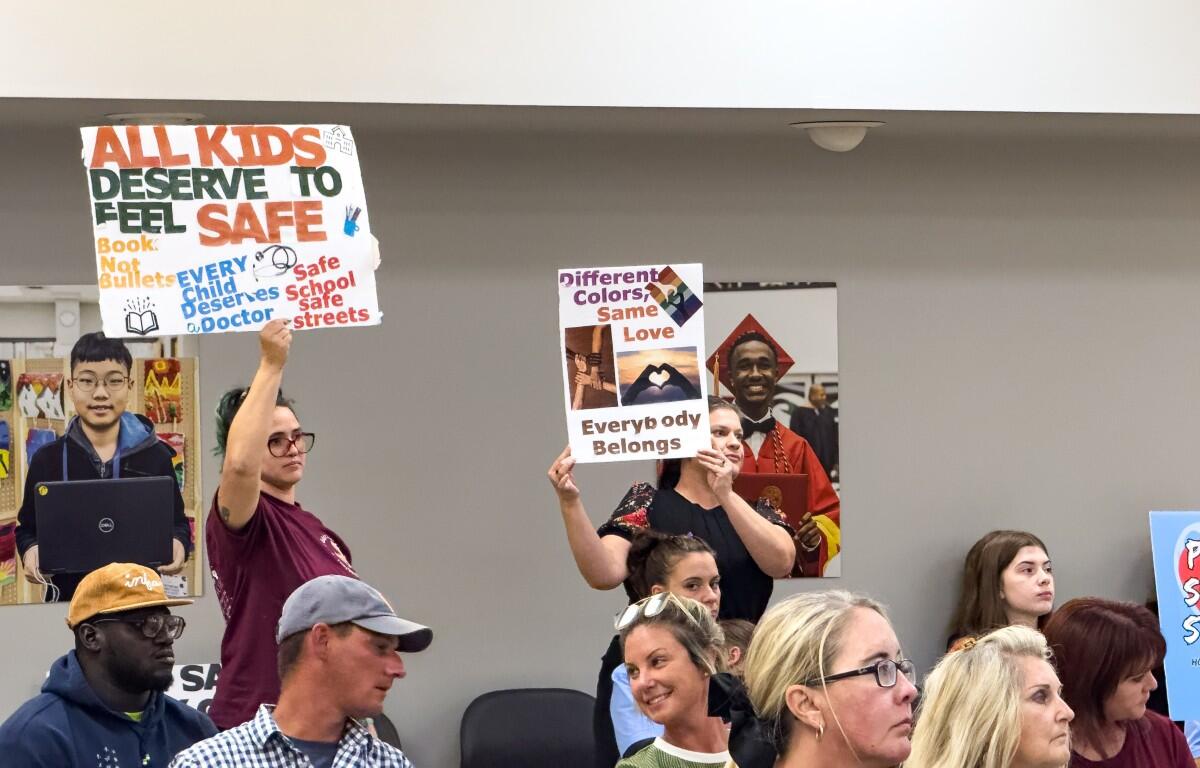 The CMCSS school board rejected a resolution that would oppose a bill allowing schools to deny enrollment to illegal immigrant children on Tuesday, Oct. 21, 2025. (Jordan Renfro)