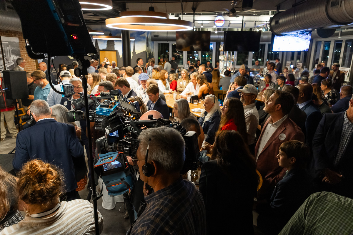 The Matt Van Epps watch party at Shelby's Trio in Clarksville on Oct. 7, 2025. (Wesley Irvin)