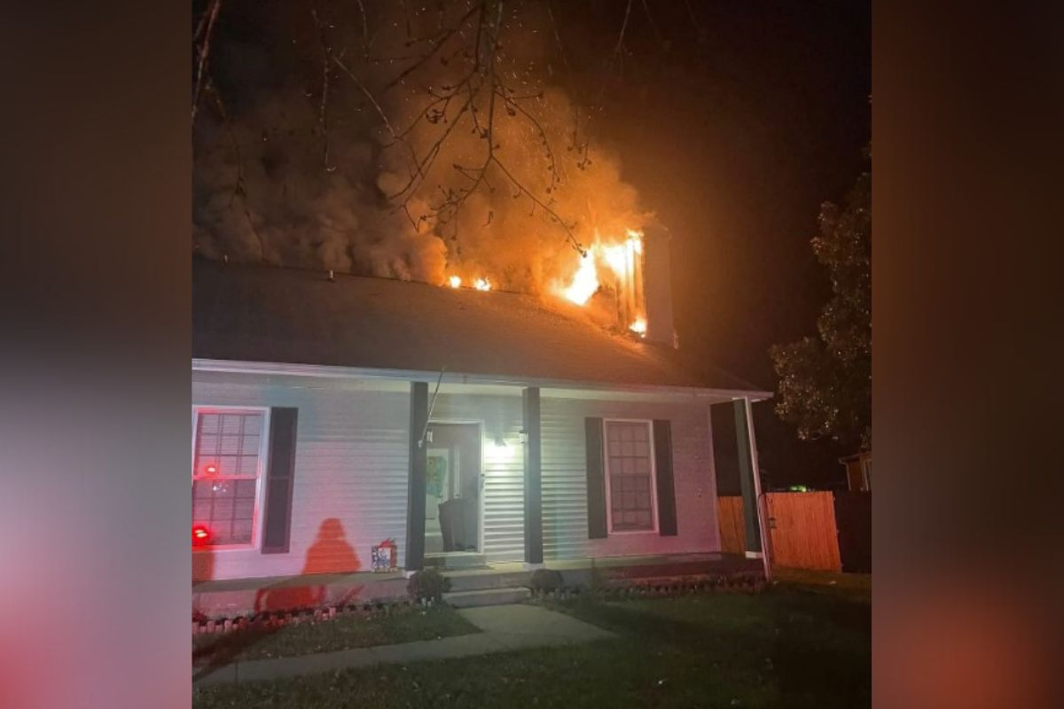 A house fire on Tobacco Road on Dec. 24, 2025. (Courtesy Amber Coeville via WKRN)