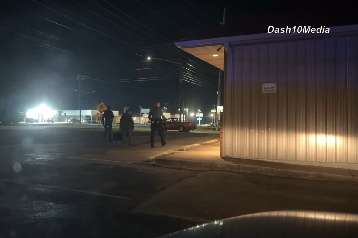 Police search the area near Park Lane following a shooting on Dec. 11, 2025. (Enrique Hernandez, Dash 10 Media)