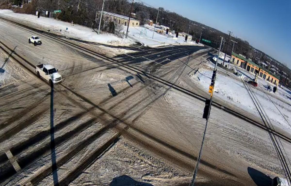 Peachers Mill Road and 101st Airborne Division Parkway on Jan. 27, 2026. (City of Clarksville traffic camera, contributed)