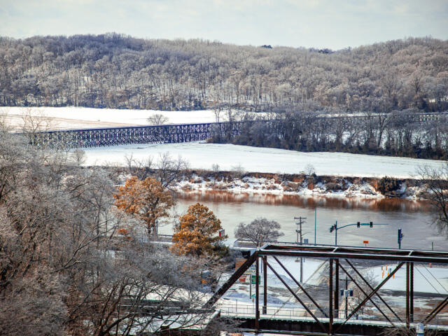 The Cumberland River after the snowstorm on January 27, 2025. (Wesley Irvin)