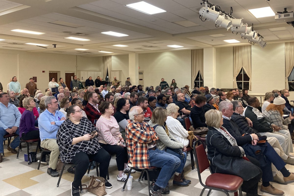 Public meeting held on Friday, Jan. 2, over The Well as a possible homeless outreach center with expanded services. (Christian Brown)