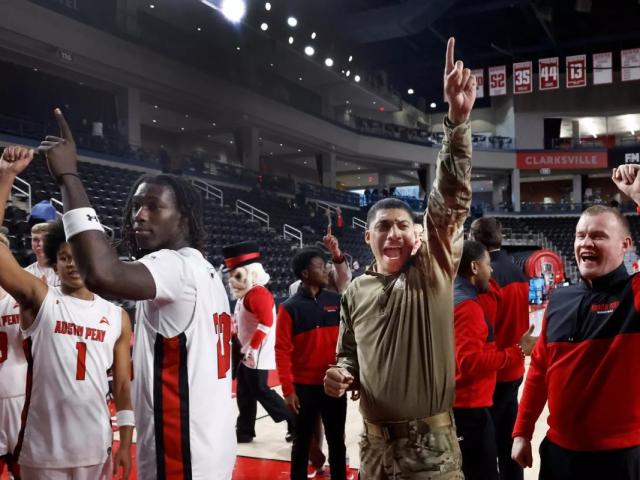 Austin Peay defeated Stetson 73-65 in Atlantic Sun Conference action Friday 1/23 on Gary Mathews Court in F&M Bank Arena. Photos by Robert Smith | APSU Athletics