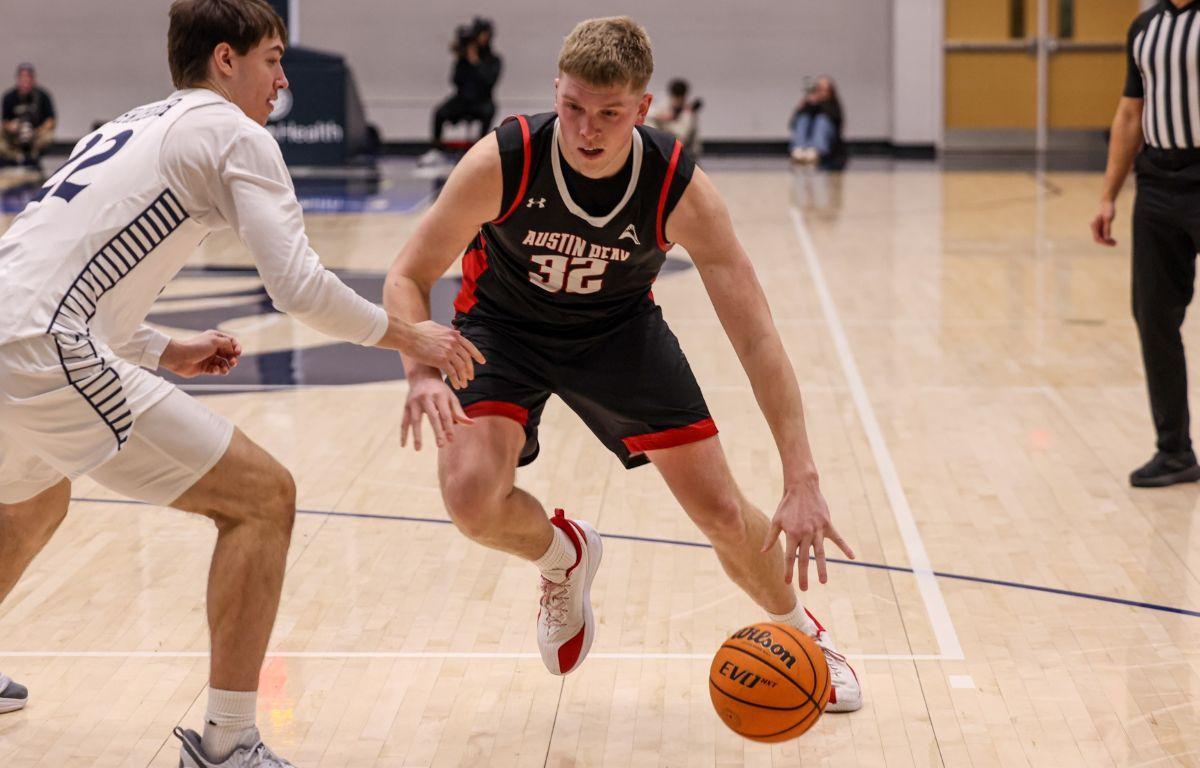 The Austin Peay men's basketball team defeated Queens at Curry Arena in Charlotte, NC, on Feb. 11, 2026. Photo by Alex Allard, APSU Athletics.