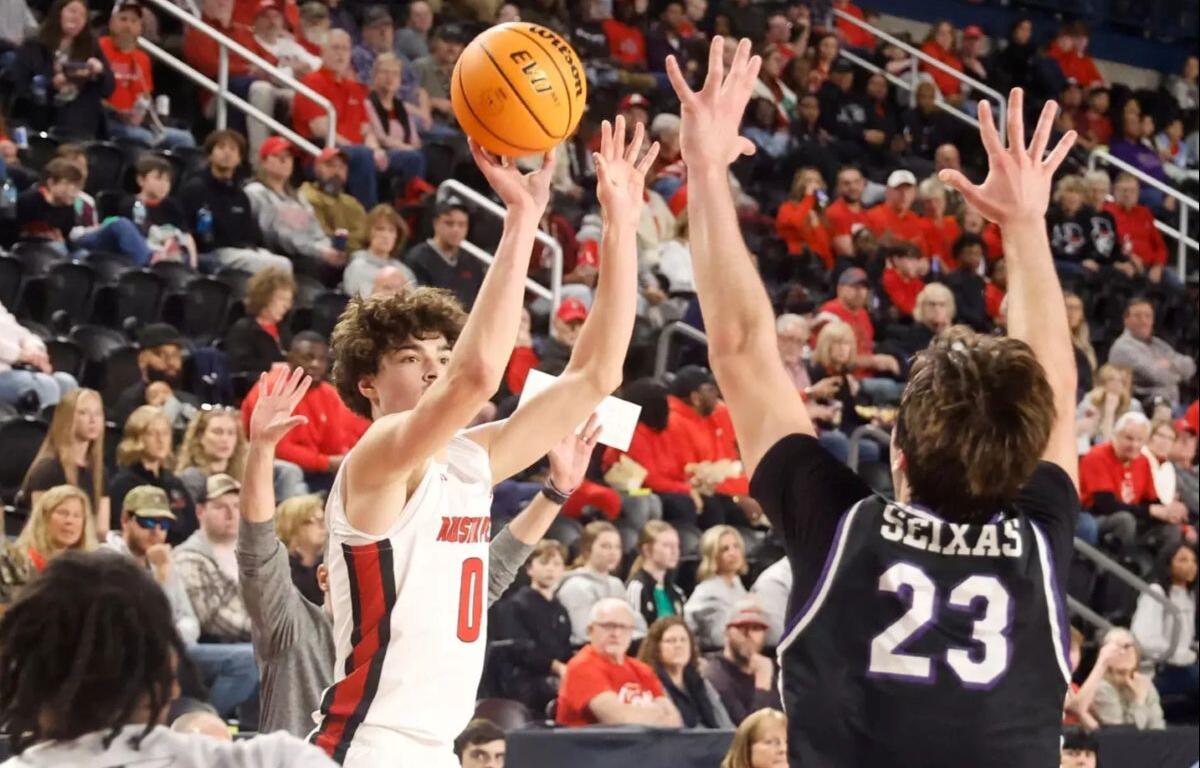 Austin Peay defeated Central Arkansas 90-67 during Atlantic Sun Conference play on February 8, 2025, on Gary Mathews Court at F&M Bank Arena. Photos by Robert Smith | APSU Athletics