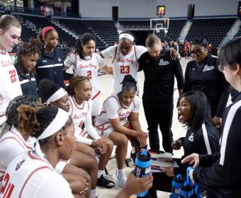 Austin Peay defeated Queens 85-47 during ASUN action Thursday on Gary Mathews Court in F&M Bank Arena. Photos by Robert Smith | APSU Athletics